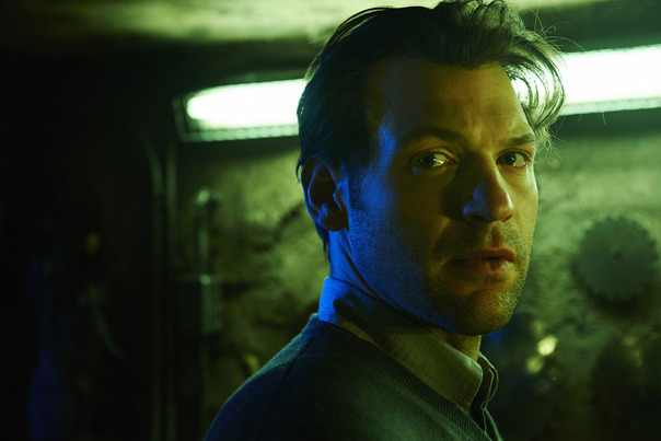 TheStrainCoreyStollLSFX_gallery_primary