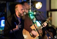 Luna Amară a lansat albumul “Aproape”