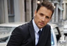 Bilete pentru concertul Nikos Vertis, de la Sala Palatului, sunt SOLD OUT