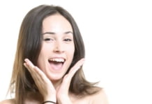 “Gălăgie când taci” – sau maturizarea unei generații cu Andra Gogan