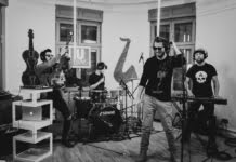 Les Elephants Bizarres lanseaza versiunea live a piesei “Nu ma opri”