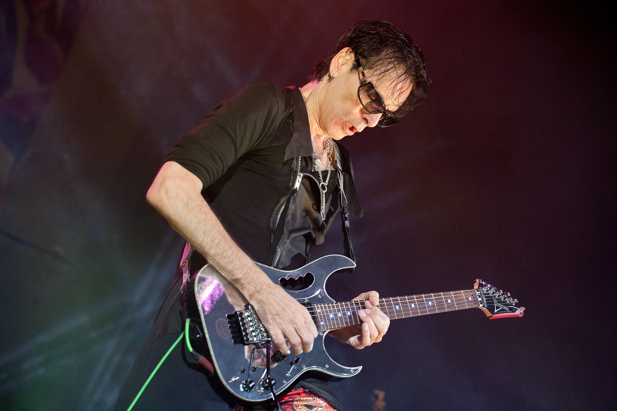 RECENZIE:Steve Vai la Bucureşti pe ritmuri de chitară