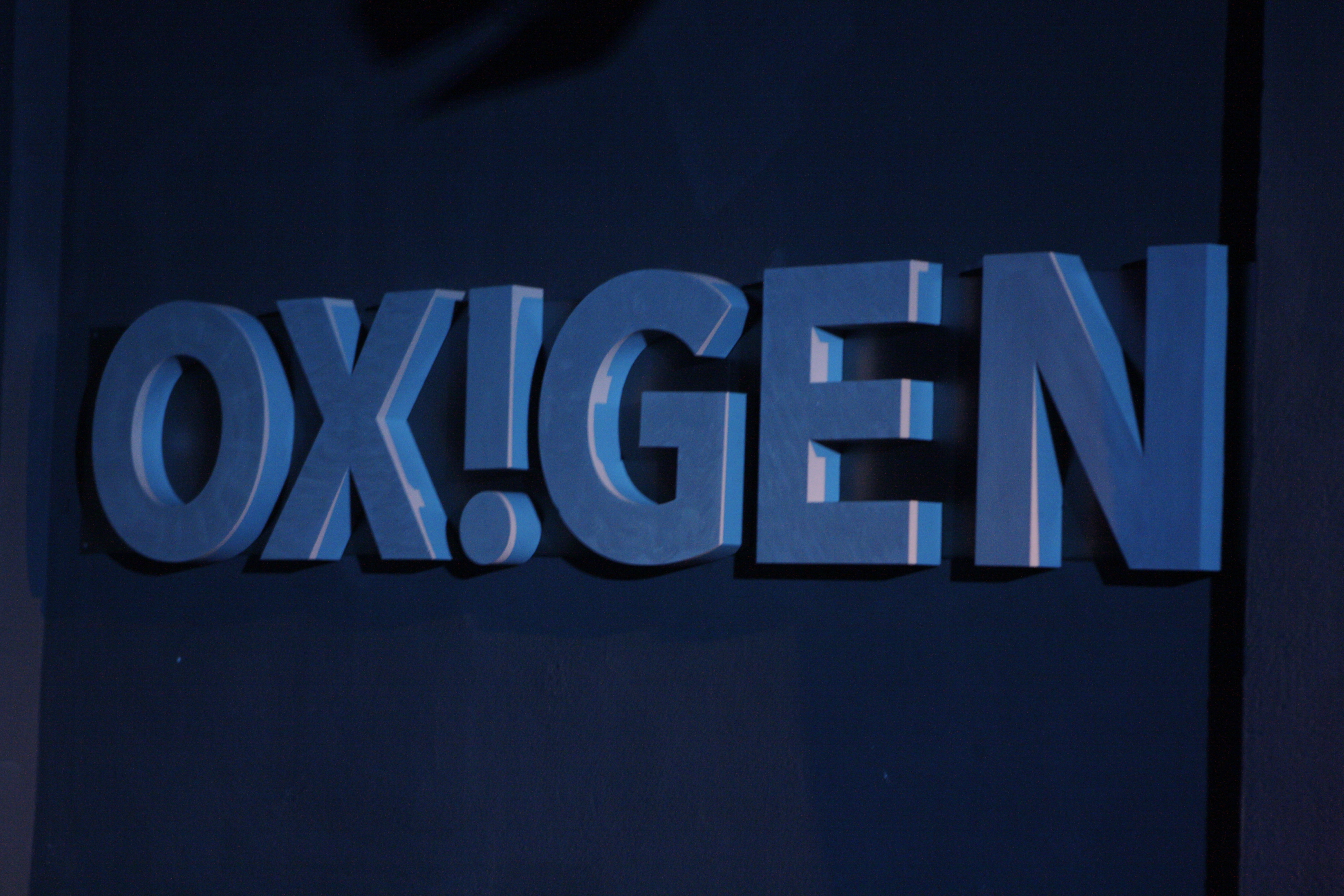 Recenzie piesa Oxigen