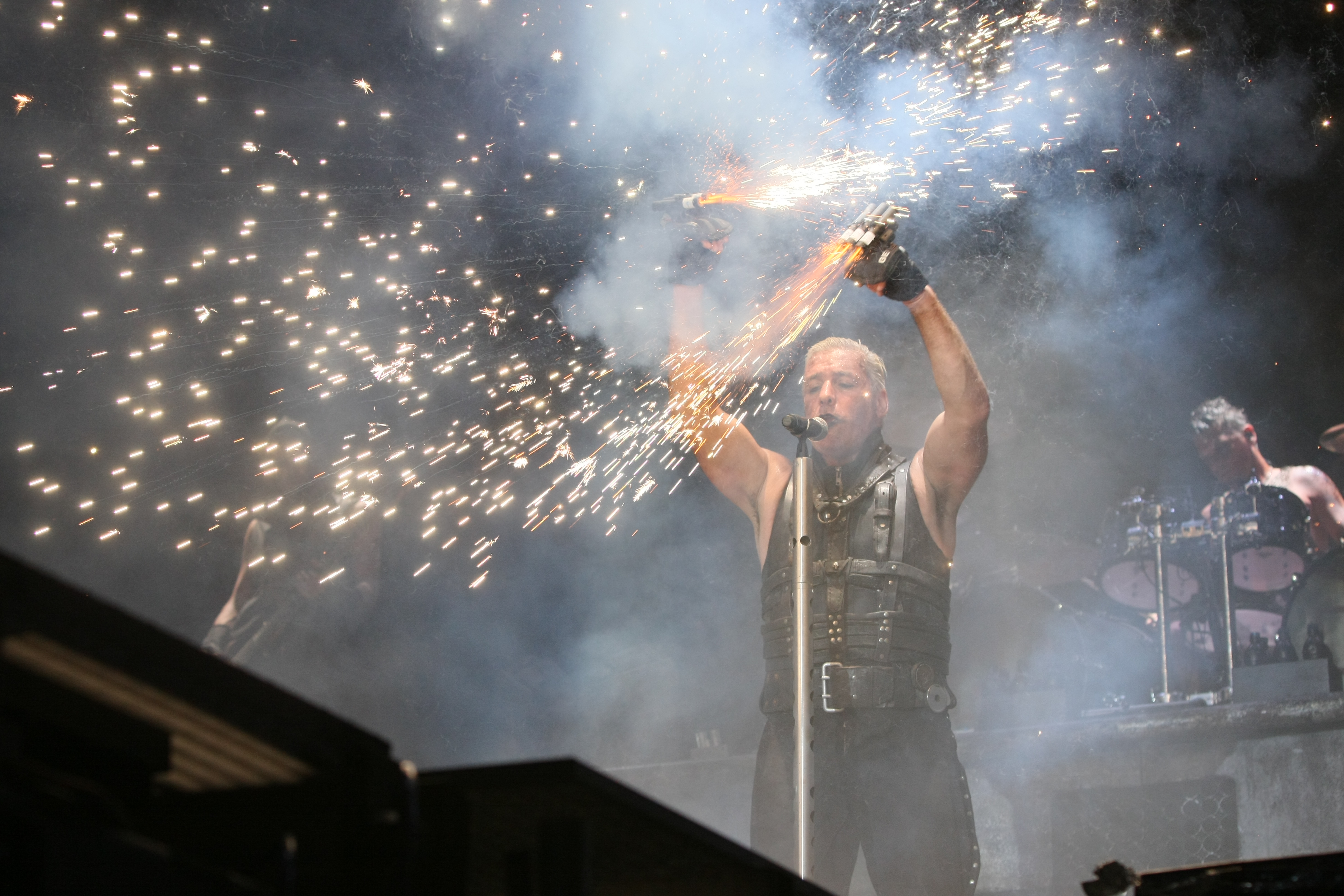 Rock The City – Ziua 2 – Rammstein, Bullet For My Valentine,Trivium, White Walls, Psychogod