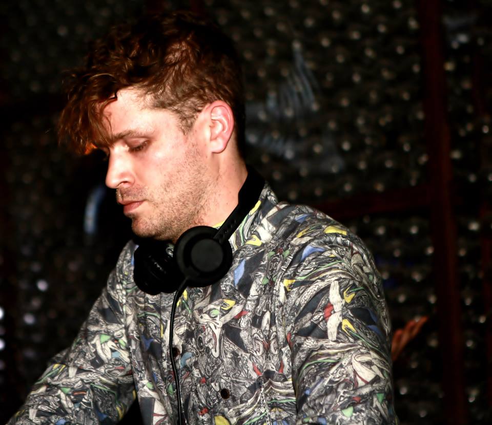 Recenzie French Express Label Night by Absolut Color