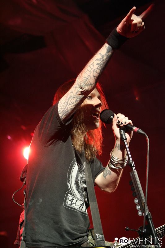 Recenzie- Children Of Bodom, Decapitated si Medeia la Turbohalle