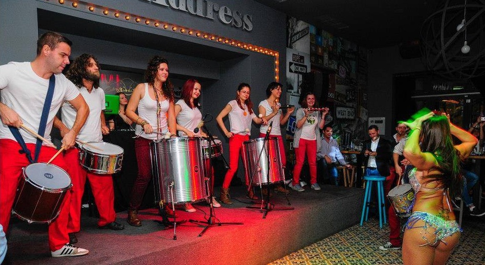 Carnaval de Revelion in Piata Constitutiei Barbarossa Samba Group in Piata Constitutiei de revelion