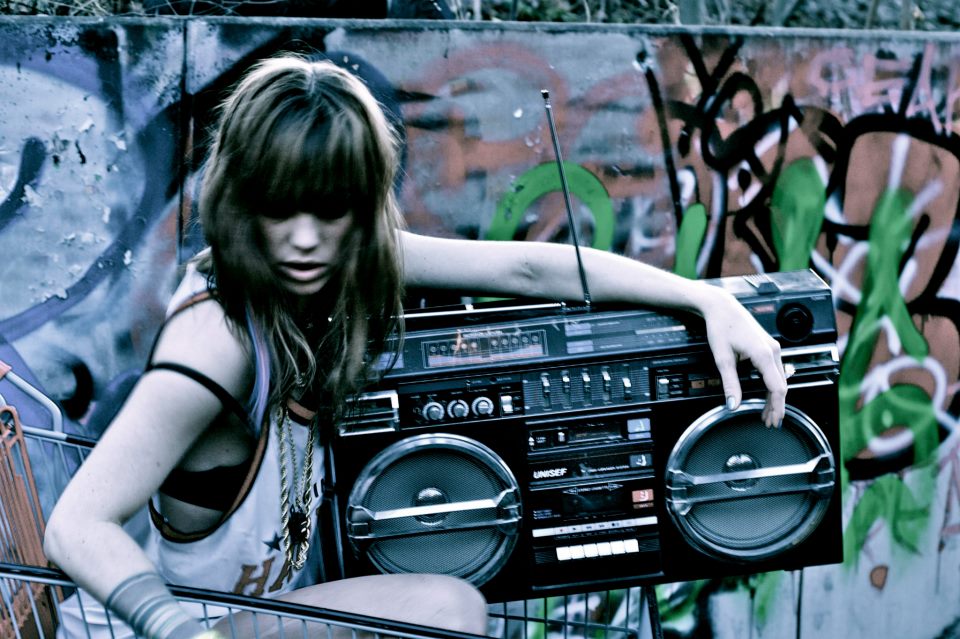 Elliphant, unul dintre cei mai exotici noi artisti vine la Atelierul de Productie elliphant-atelierul-de-productie