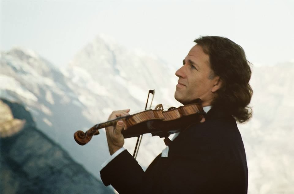 Richard Clayderman în concert la Sala Palatului richard-clayderman-romania