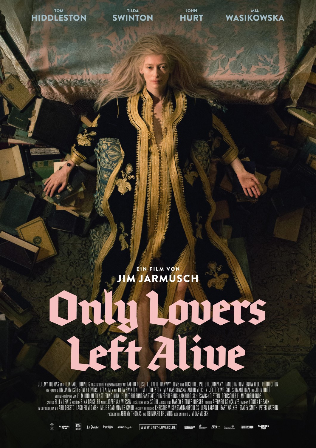 Only Lovers Left Alive (2013)