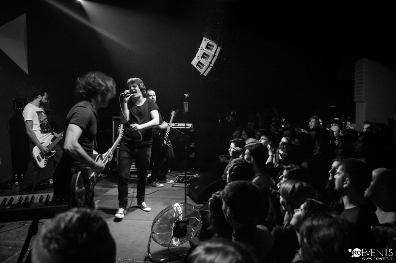 RECENZIE:ALTERNOSFERA, Mercedes Band si Pinholes au incins atmosfera in Colectiv