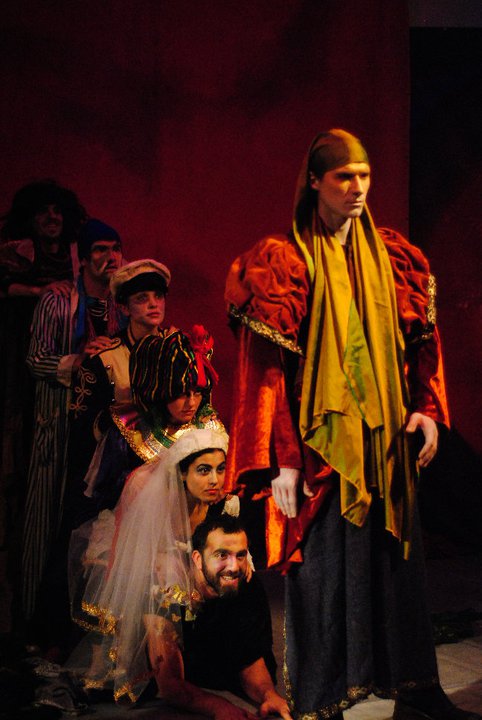 Castiga doua invitatii duble la spectacolul de teatru Peer Gynt