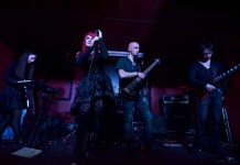 The Hourglass poate ajunge la Artmania cu votul vostru