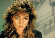 Pe 2 decembrie Sandra revine in Romania