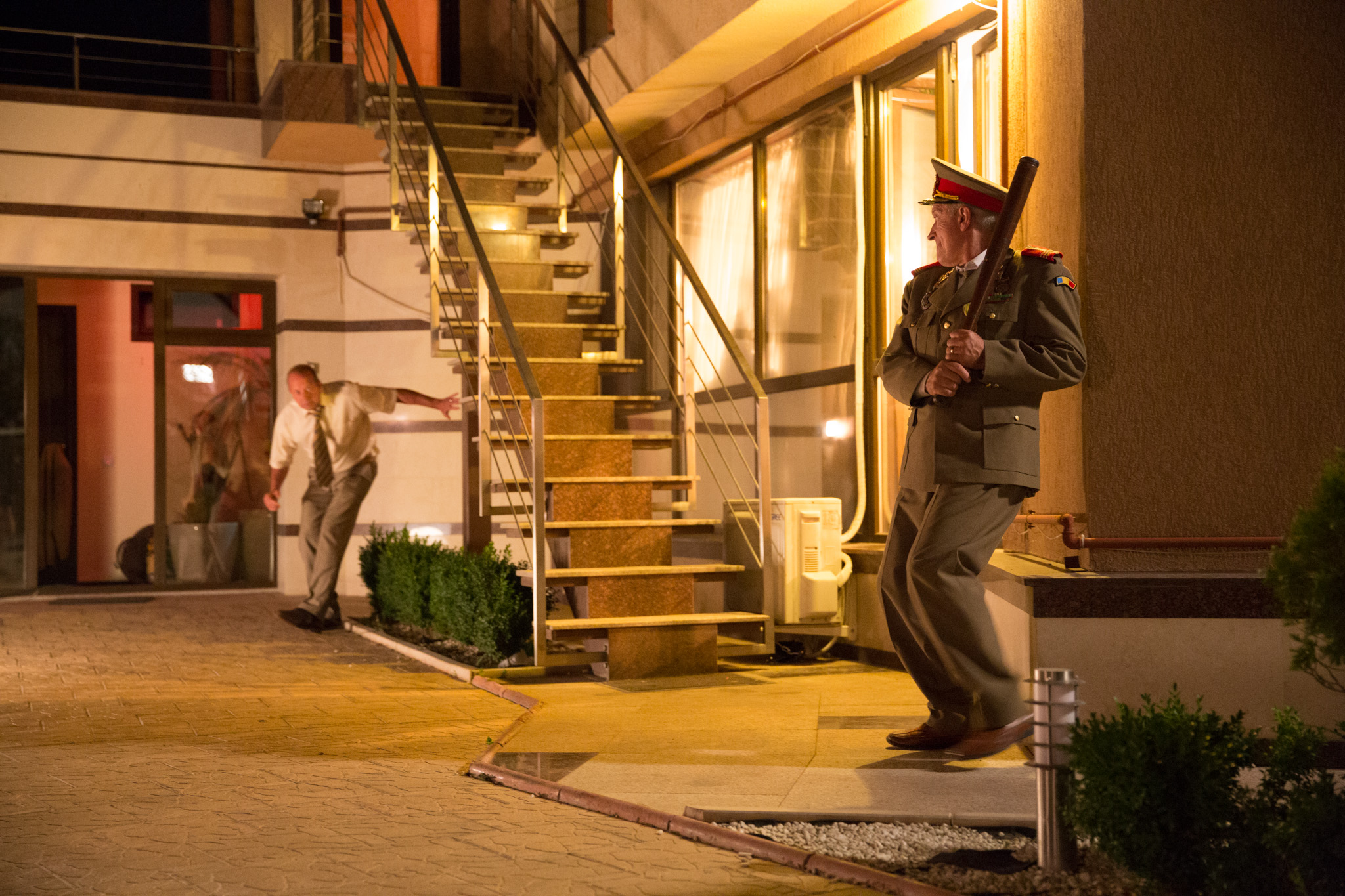 Bataie crunta intre Ralea si Mircea Diaconu in Cuscrii