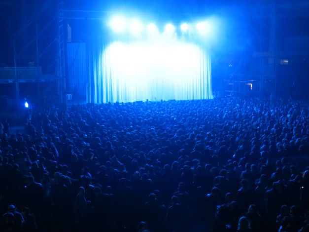 Jack White în România: un show electric cu nervi şi pasiune