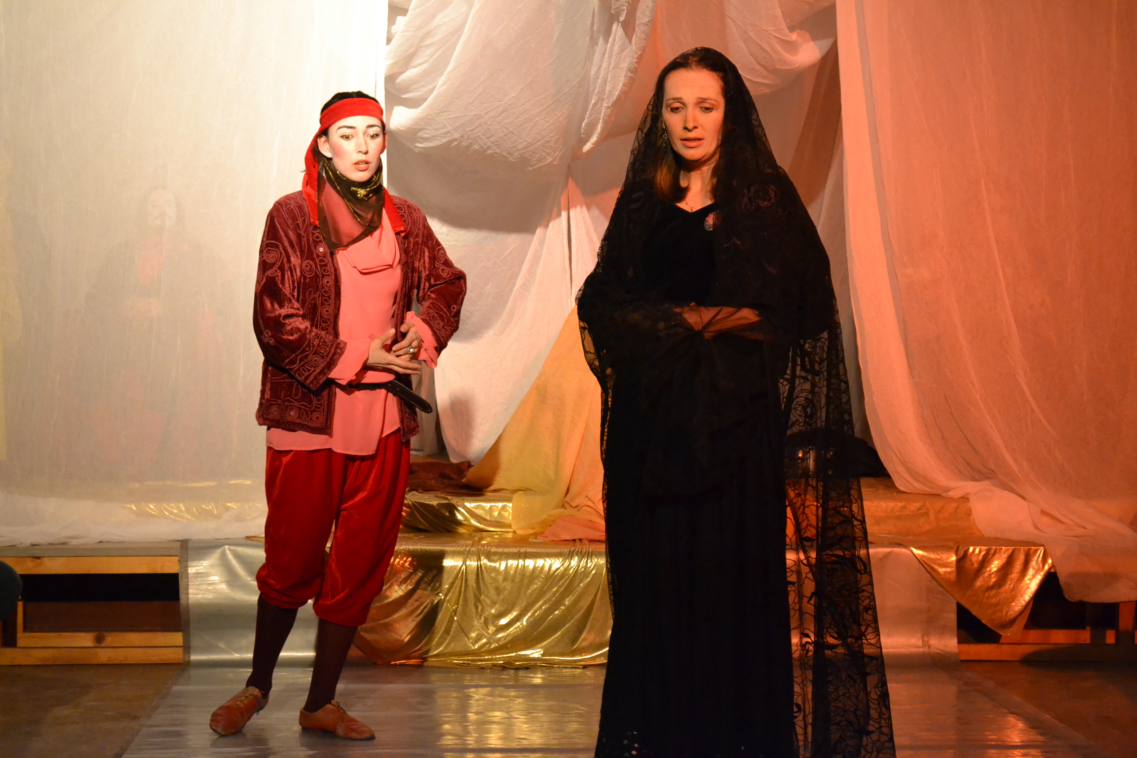 Concurs: Castiga invitatii la a XII-a noapte, de William Shakespeare