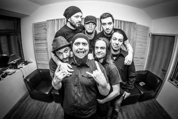 Dirty Shirt ridica stacheta evenimentelor metal din Romania