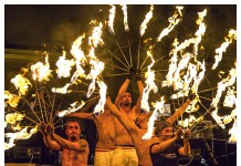 Spectacol de foc si muzica traditionala, la Sibiu