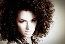 Tasha lanseaza single-ul si videoclipul “Vii si pleci”