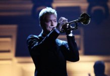 VEZI CARE SUNT ARTISTII ALATURI DE CARE VA CONCERTA CELEBRUL TROMPETIST CHRIS BOTTI