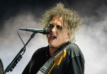 Robert Smith spune că The Cure au terminat înregistrarea primului lor album în 10 ani