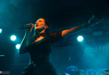 Sirenia in Quantic